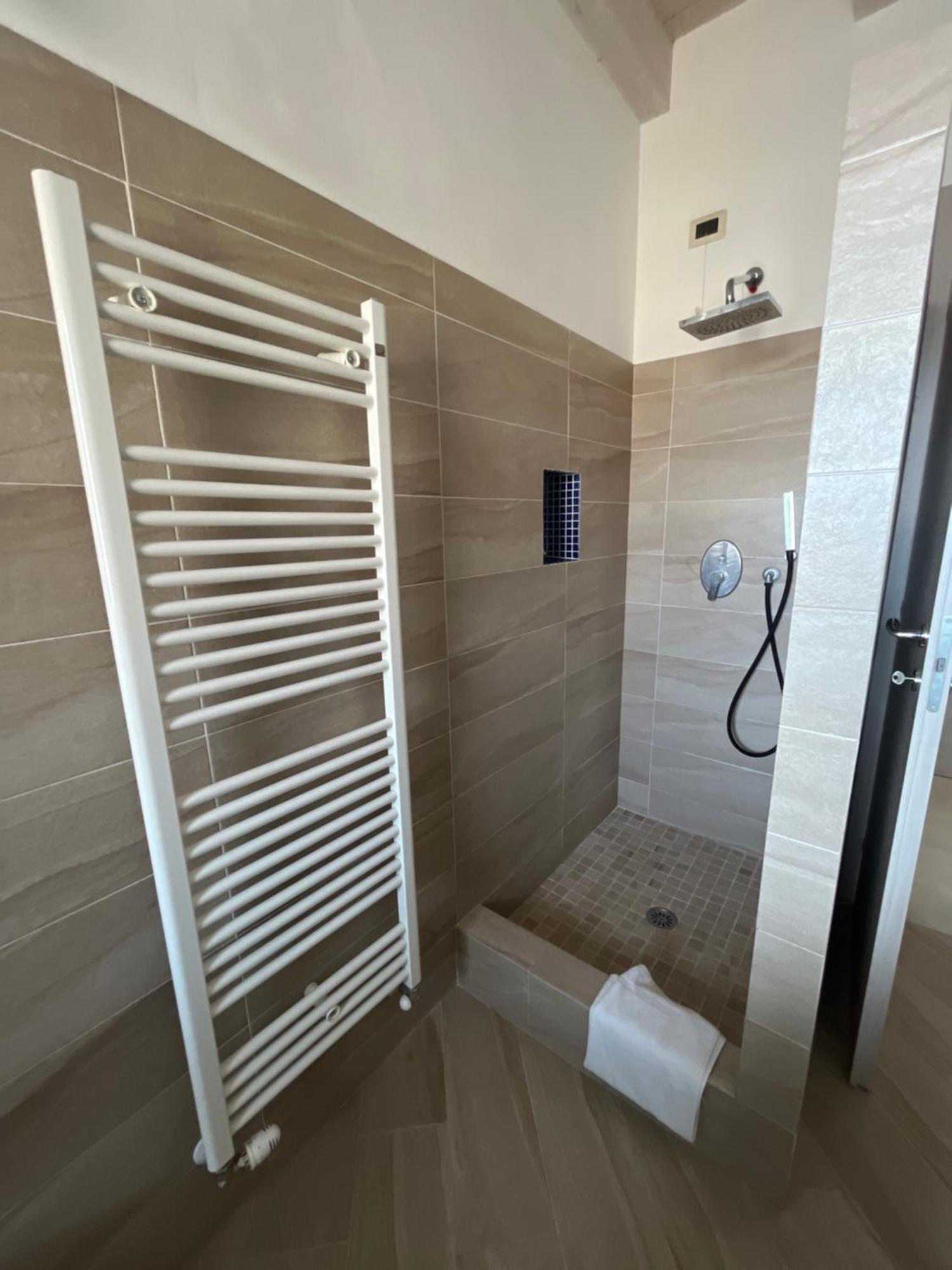 Appartamento Masha Como Mozzate Exteriér fotografie